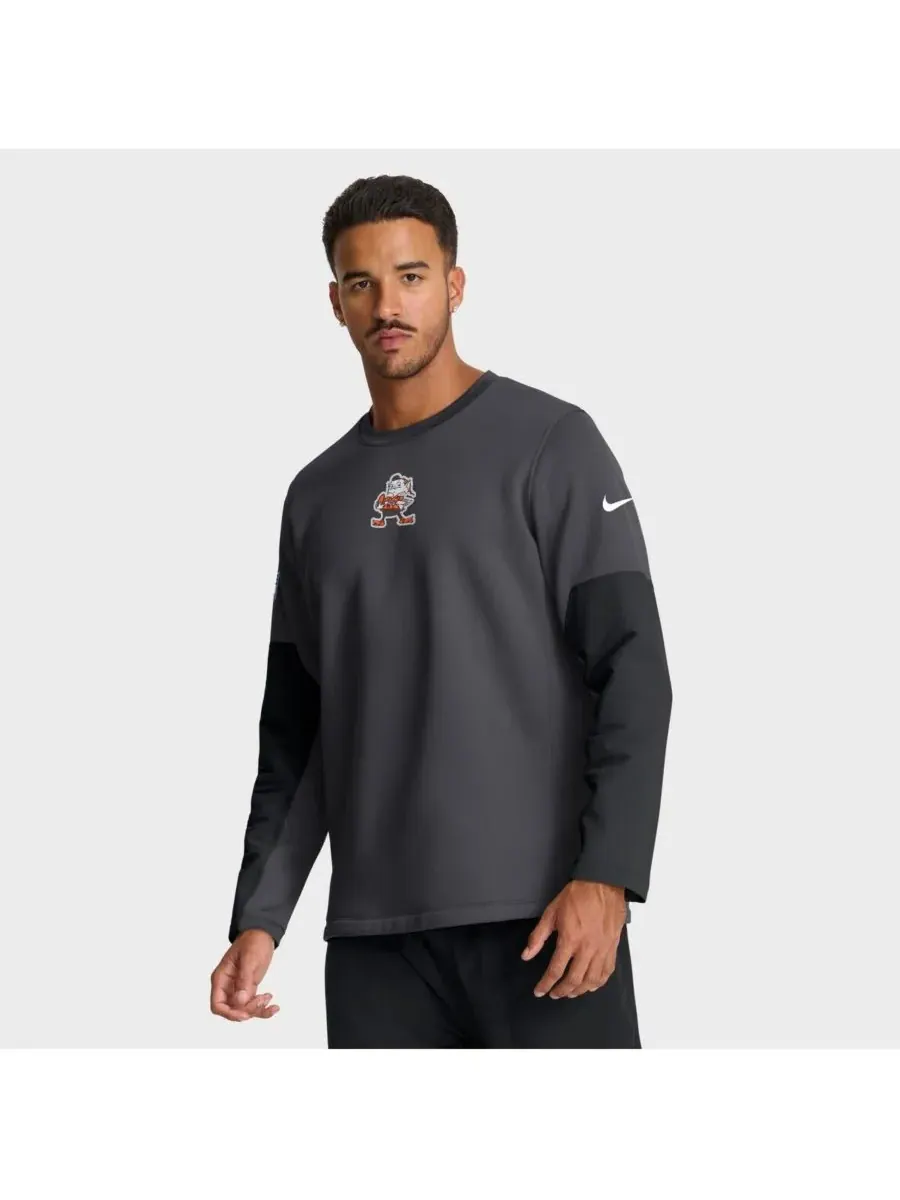 Nike Мужская футболка с длинным рукавом цвета антрацит с надписью "Cleveland Browns Sideline — изображение 1 из 5, серый