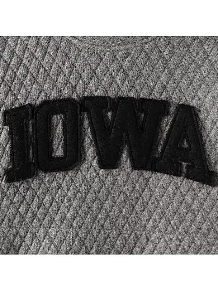 Женская стеганая толстовка-пуловер Heather Charcoal Iowa Hawkeyes Moose Pressbox — изображение 4 из 4