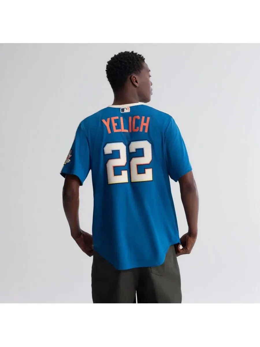 Мужская футболка Nike Christian Yelich Mineral Blue Milwaukee Brewers 2026 City Connect Stadium — изображение 14 из 15, синий