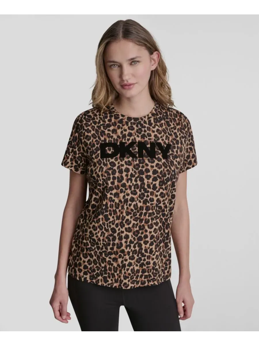 Футболка с принтом леопарда Foil Logo Leopard DKNY Sport, Leopard Caramel — изображение 1 из 5