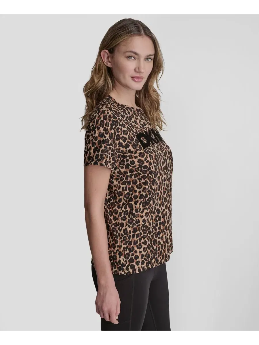 Футболка с принтом леопарда Foil Logo Leopard DKNY Sport, Leopard Caramel — изображение 3 из 5