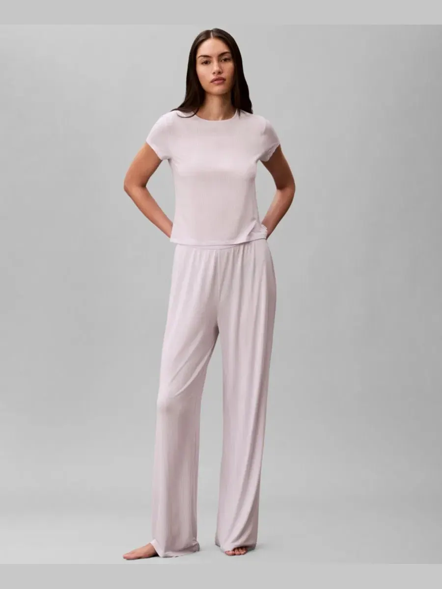 Женские пижамные штаны с широкими штанинами QS7615 Calvin Klein, сиреневый — изображение 1 из 7