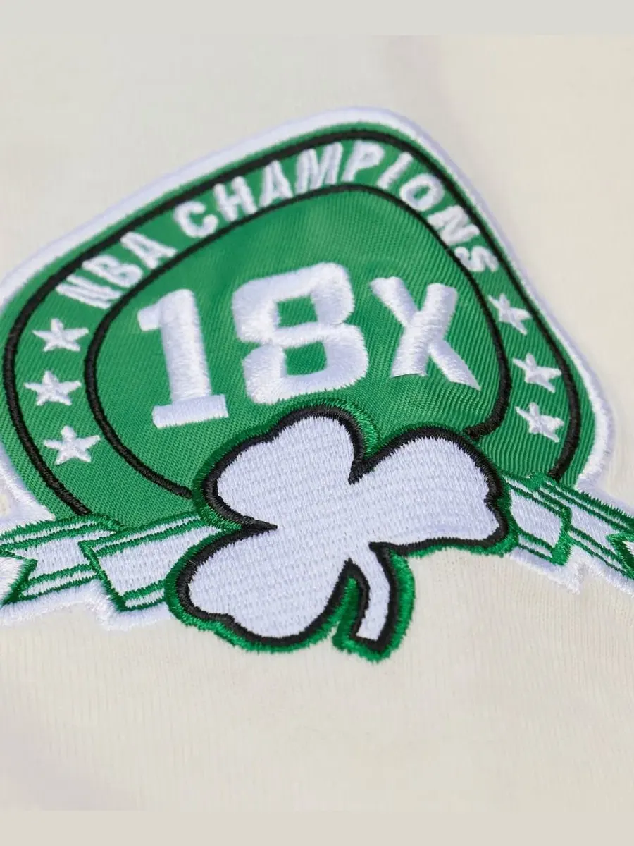 Футболка классического кроя с аппликацией Boston Celtics Hardwood Classics Chainstitch Premium — изображение 4 из 4, бежевый
