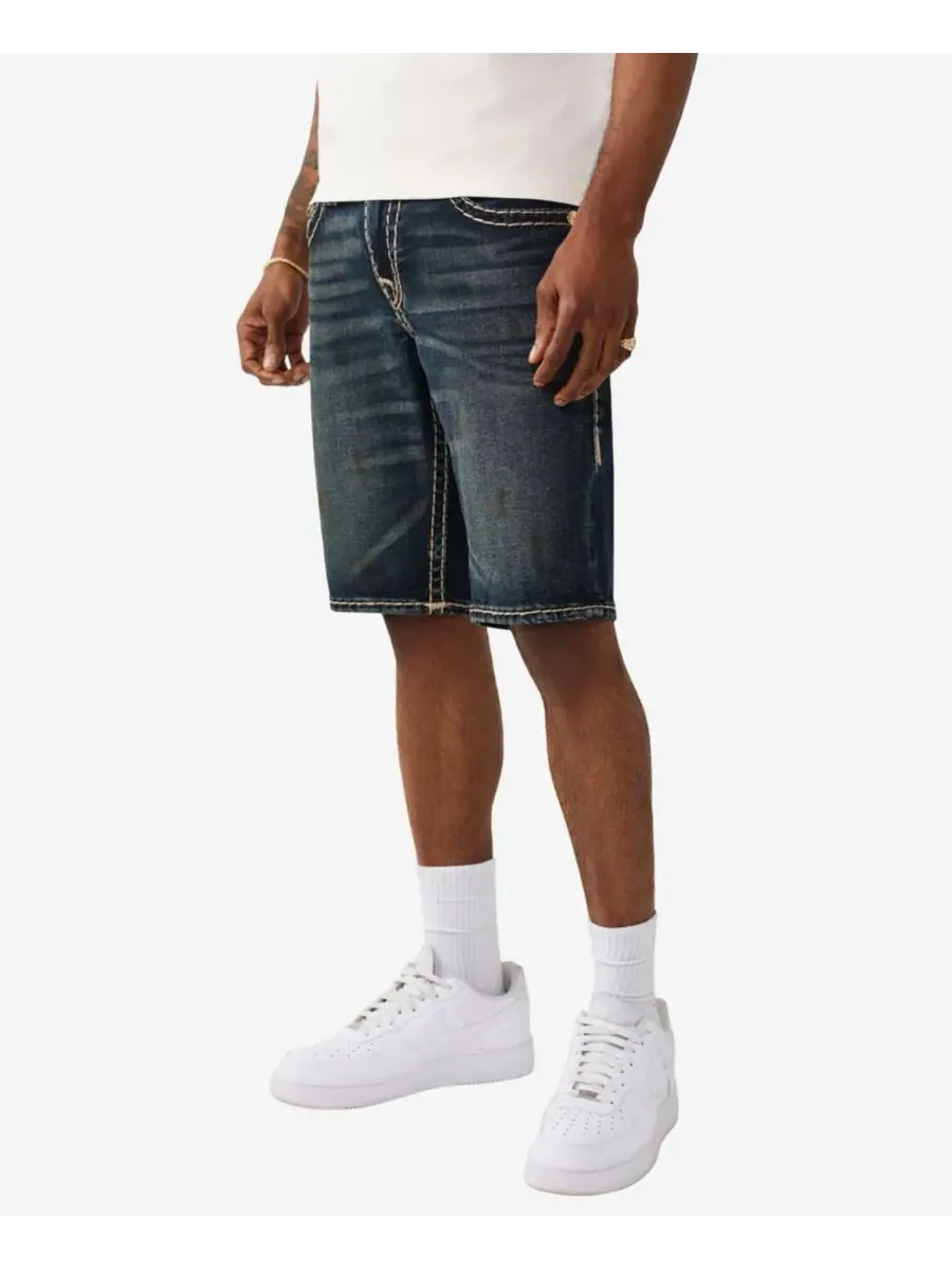 Мужские джинсовые шорты прямого кроя True Religion, decadense темно-wash — изображение 2 из 3