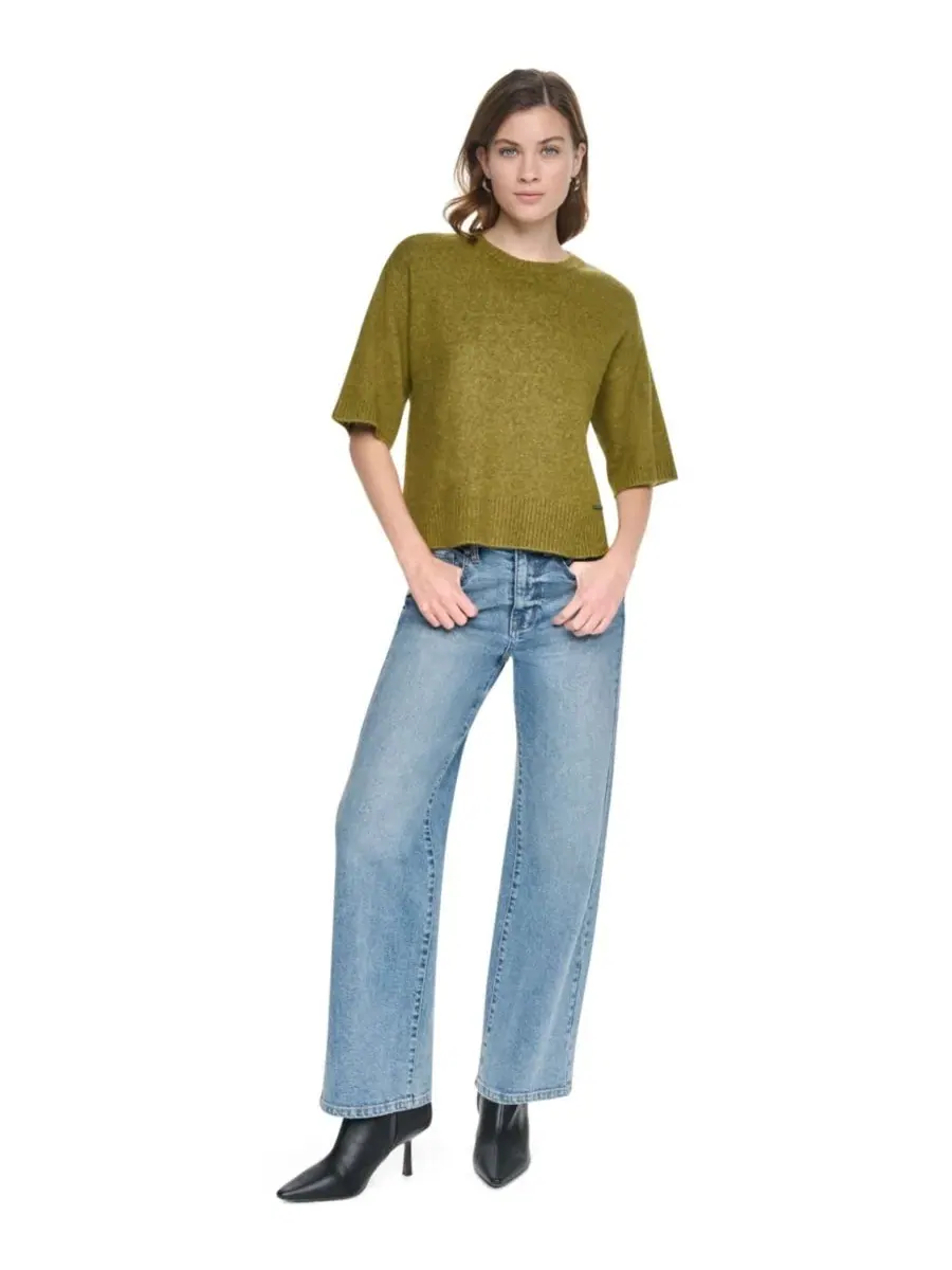 Свитер с коротким рукавом и боковыми разрезами DKNY Jeans, Crocodile — изображение 2 из 5
