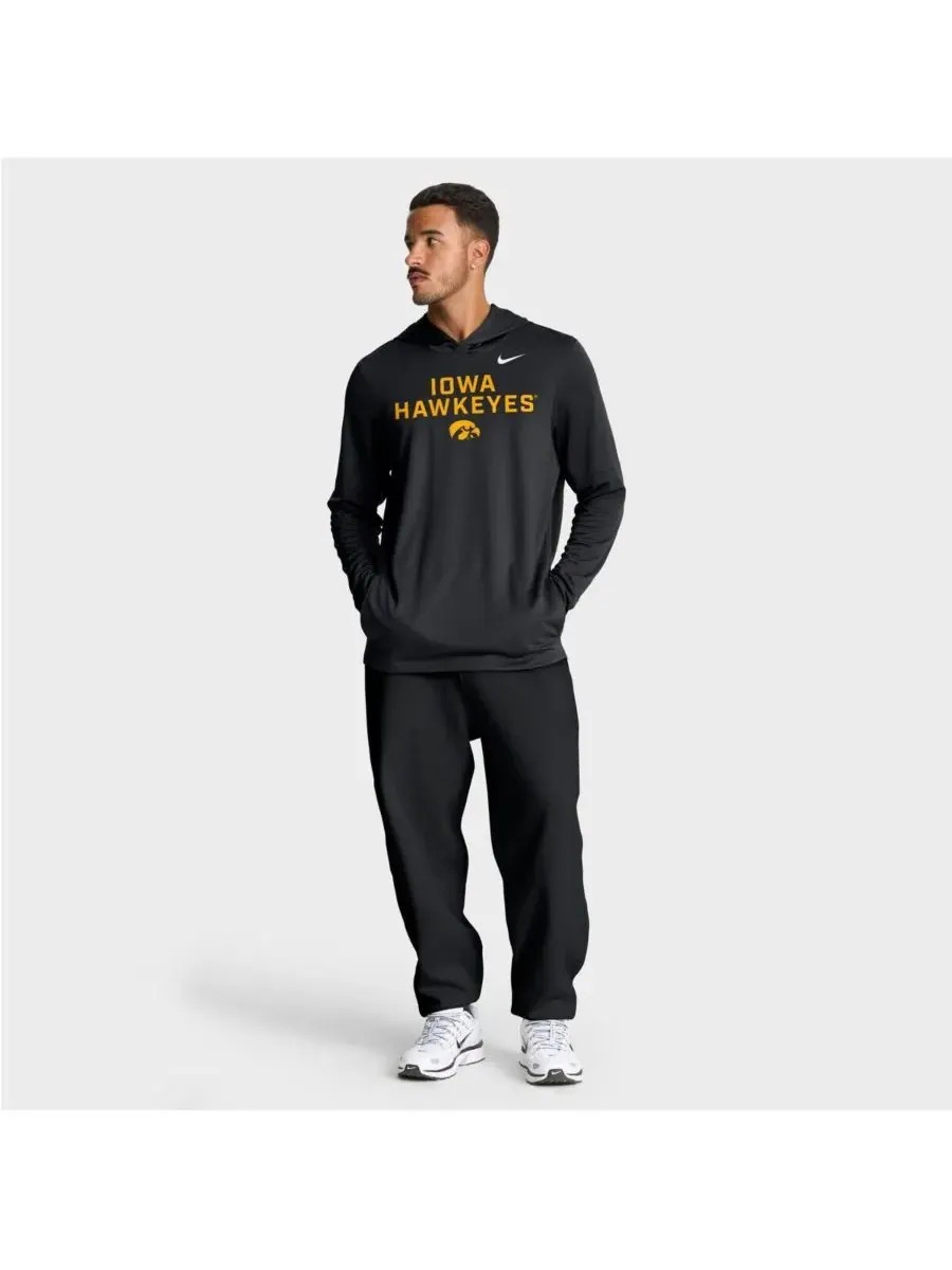 Nike Мужская черная толстовка с длинными рукавами Iowa Hawkeyes 2025 Sideline Performance — изображение 3 из 5, черный