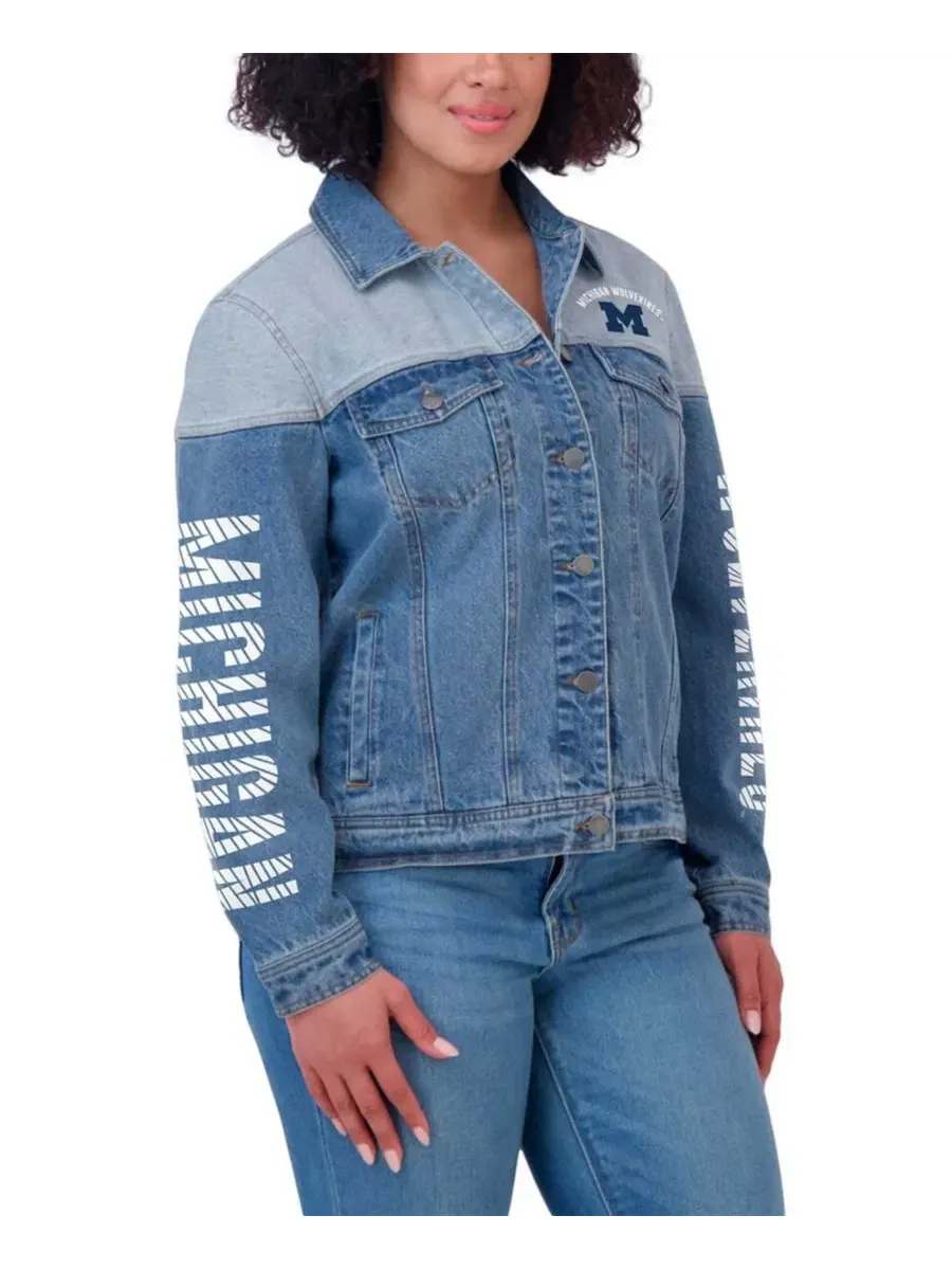 Джинсовая куртка-рубашка с принтом Michigan Wolverines WEAR by Erin Andrews — изображение 4 из 5, джинсовый синий