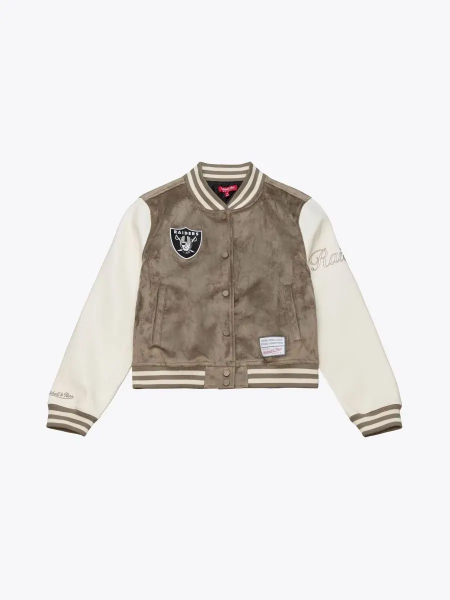 Женская куртка-ветровка Full-snap Varsity Oakland Raiders Mitchell & Ness — изображение 6 из 6, бежевый