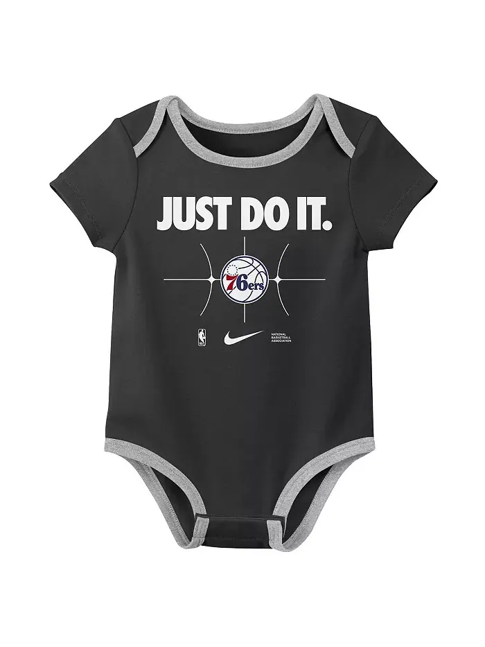 Новорожденный набор из 2 боди Philadelphia 76ers Just Do It (королевский синий/черный) Nike — изображение 3 из 3