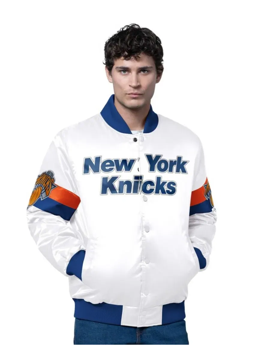 Куртка-бомбер с сатиновой отделкой New York Knicks Triple Option Varsity Full-Snap Satin Starter — изображение 1 из 2