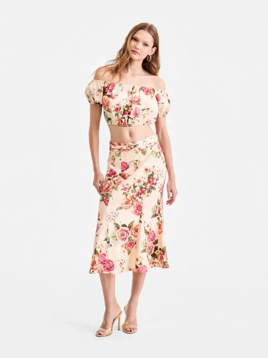 Комплект из топа с открытыми плечами и юбки миди с цветочным принтом Ryan GUESS, Cosmic Peony Print — изображение 1 из 4
