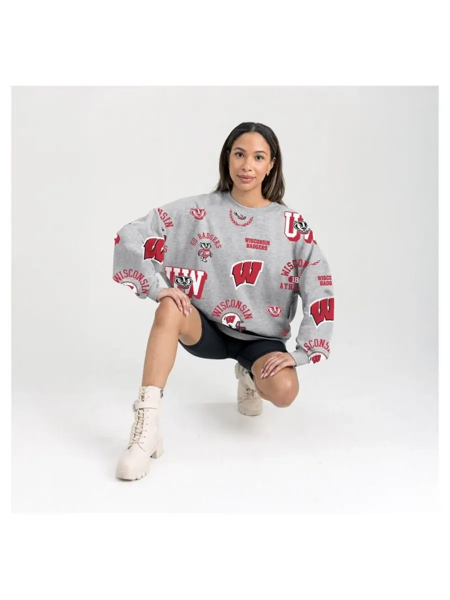 Gameday Couture Женская серая флисовая толстовка Wisconsin Badgers Always on Repeat — изображение 4 из 5, серый