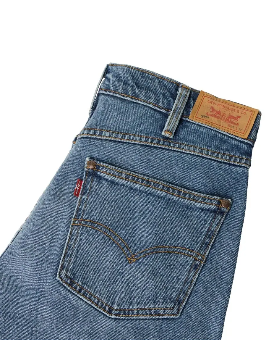 Джинсы-клеш с завышенной талией Levi's, Throw The Lasso — изображение 6 из 6