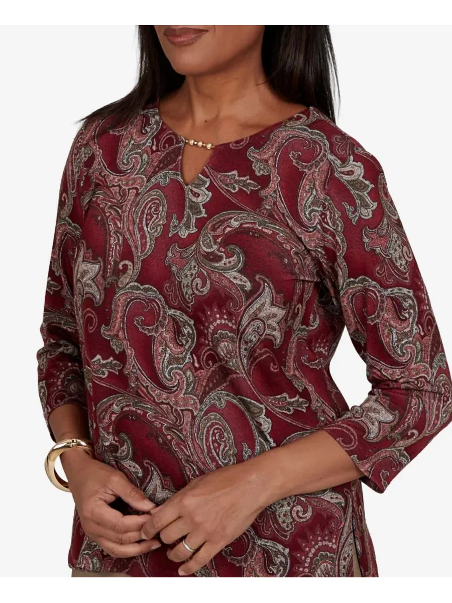 Женский топ с принтом Union Square Paisley Scroll Alfred Dunner, Cranbry — изображение 4 из 5