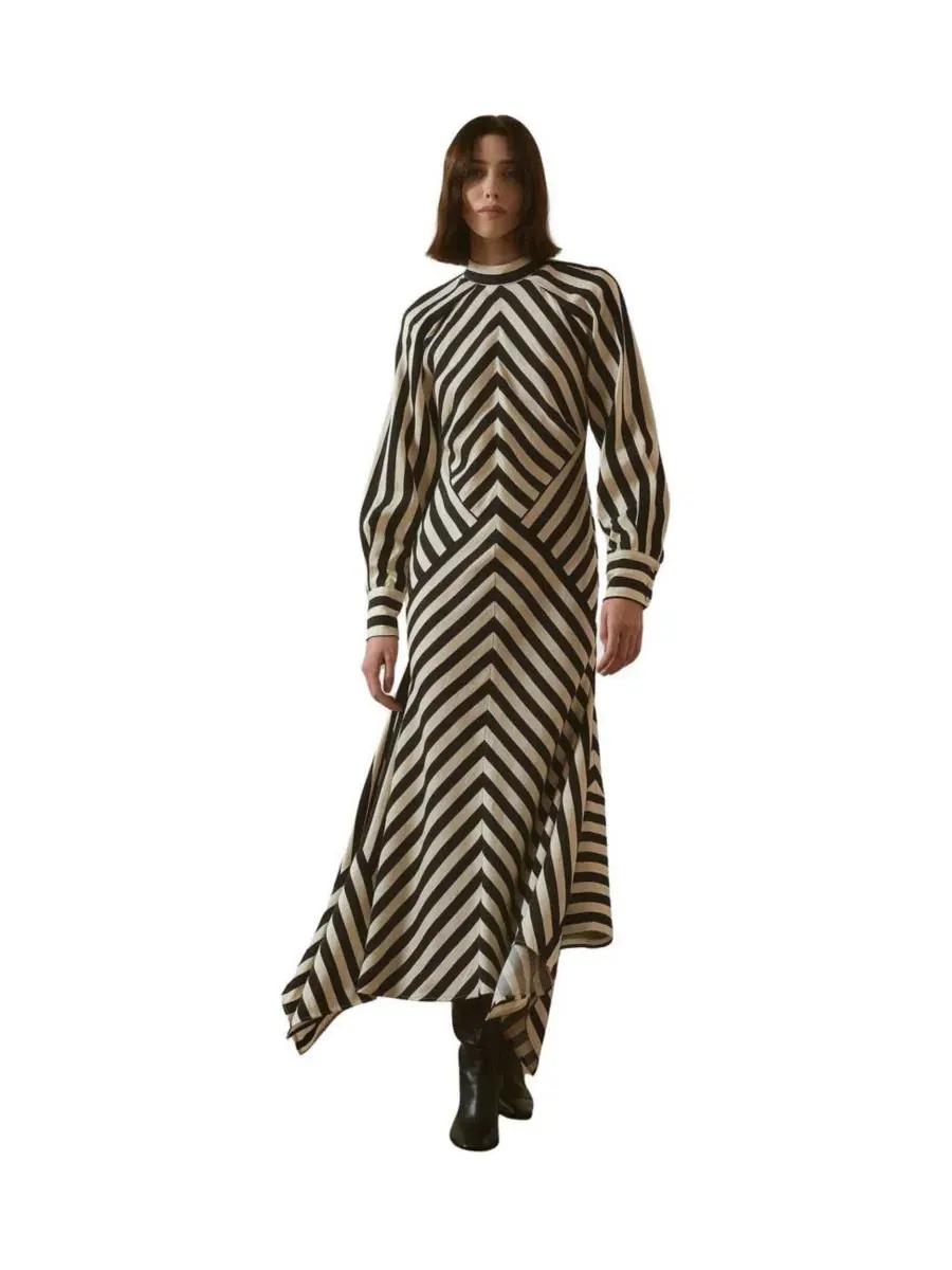 Макси-платье с длинным рукавом и асимметричным подолом Fluid Stripe Karen Millen, Mono — изображение 1 из 5