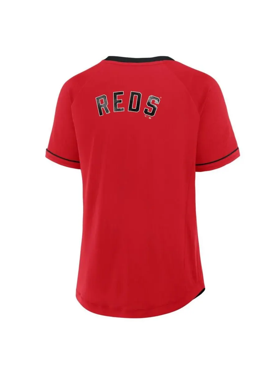 Fanatics Женская красная футболка Cincinnati Reds Cooperstown Collection League Diva с V-образным — изображение 2 из 3