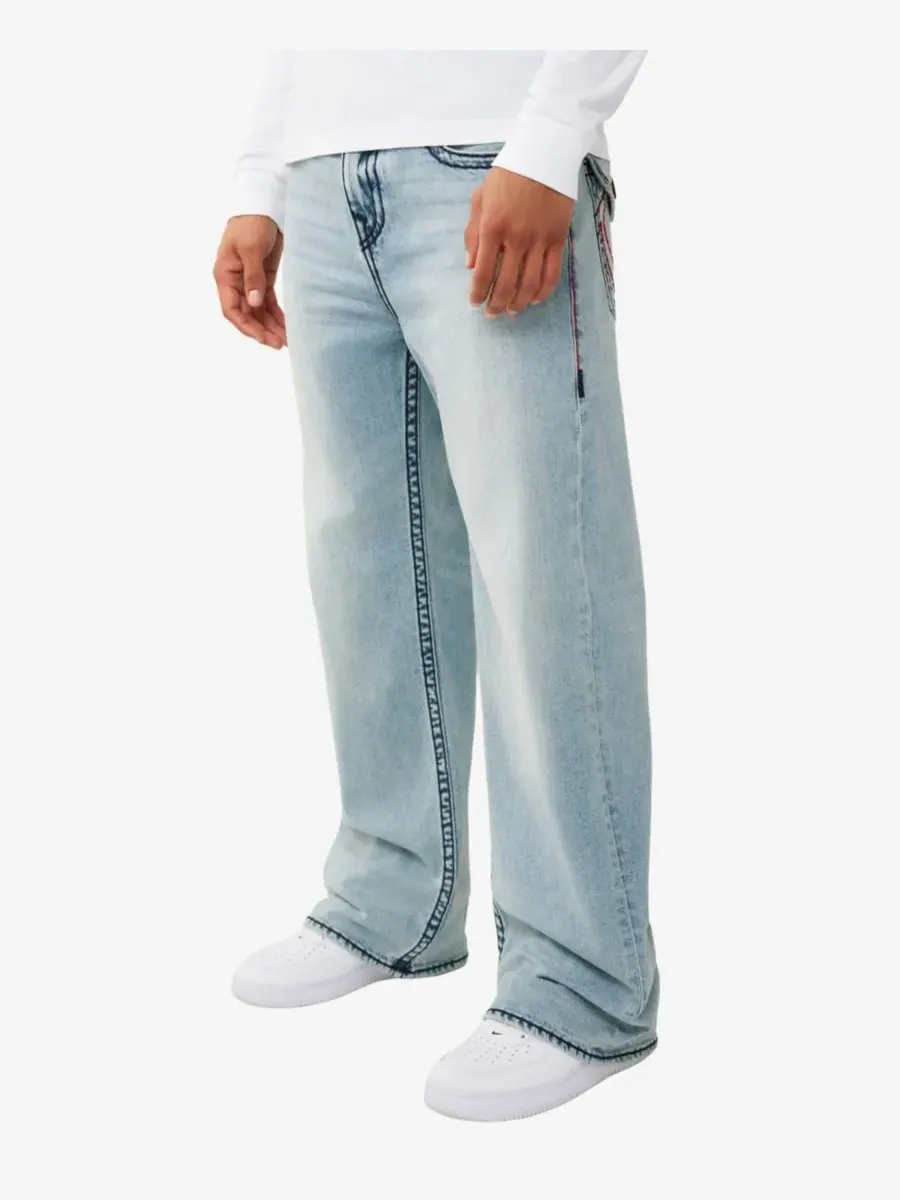 Мужские джинсы Vinny Ultra Baggy Super T Flap Jeans True Religion, artic whisper светлый-wash — изображение 2 из 3