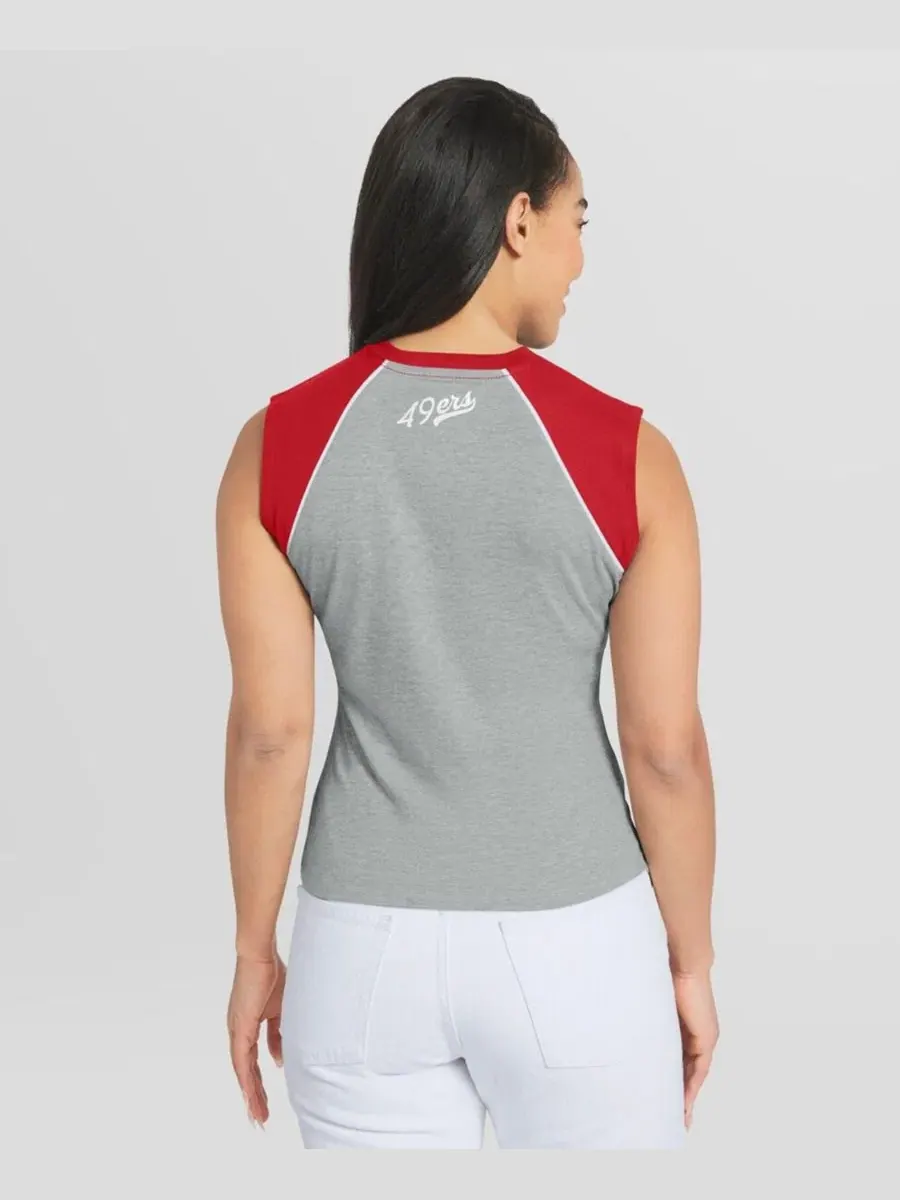 Женский топ-реглан с кропом San Francisco 49ers WEAR by Erin Andrews — изображение 4 из 4, серый
