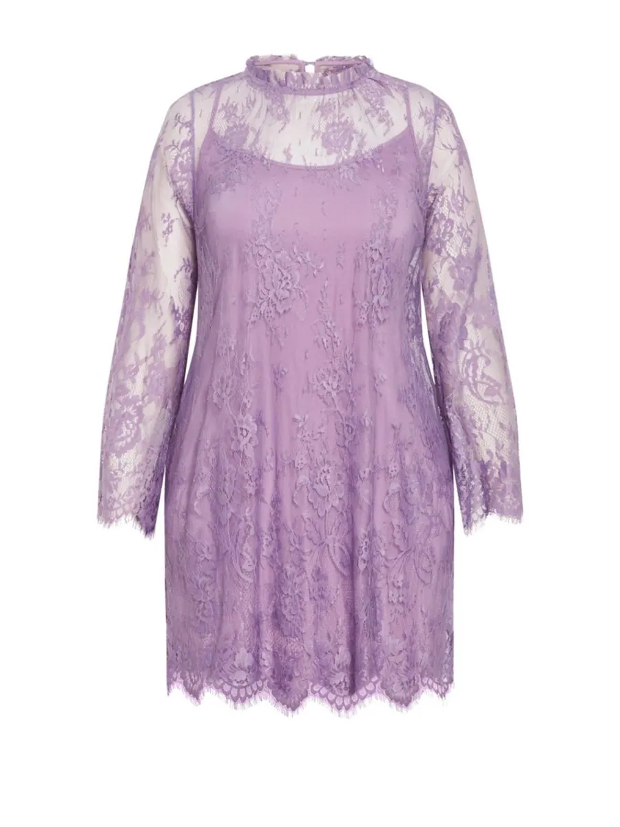 Женское платье Микаэла больших размеров CITY CHIC, Lilac lace — изображение 3 из 4