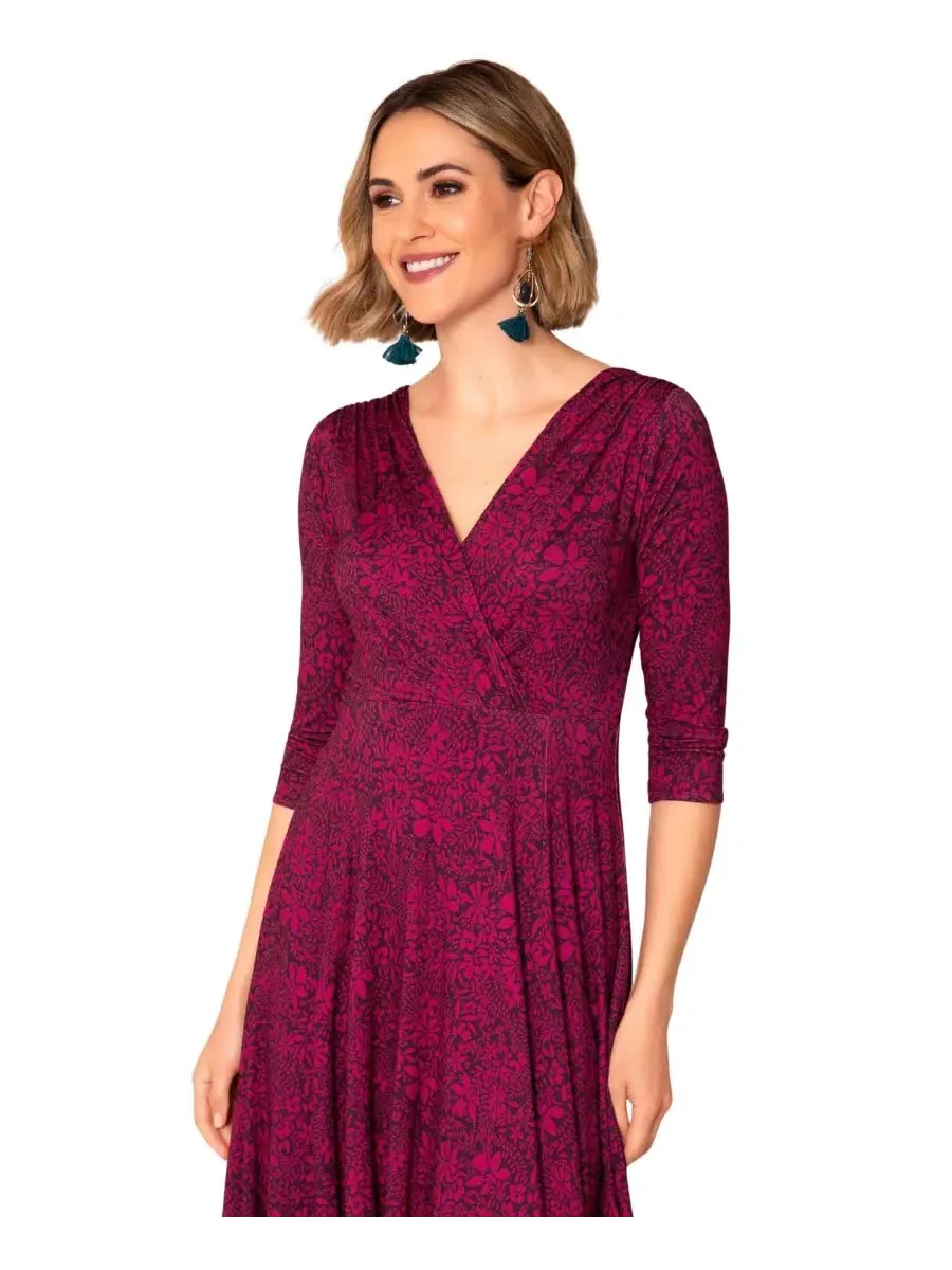 Платье миди с V-образным вырезом, рукав 3/4 Alie Street London, Wild Fucsia — изображение 6 из 8