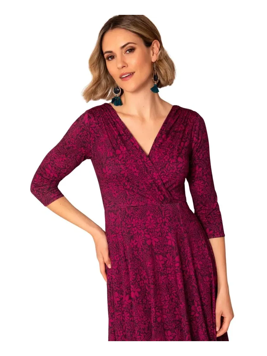 Платье миди с V-образным вырезом, рукав 3/4 Alie Street London, Wild Fucsia — изображение 8 из 8