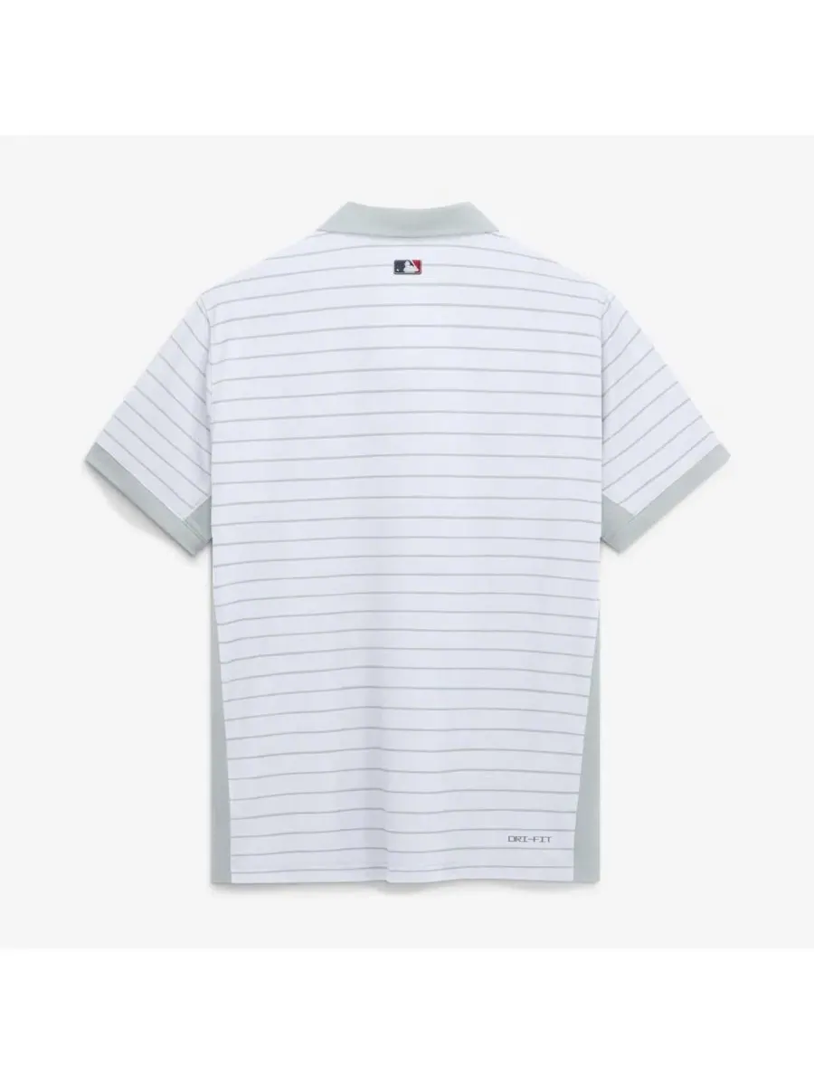 Поло Dri-FIT с коротким рукавом, с сатиновой нашивкой Nike — изображение 2 из 2, белый
