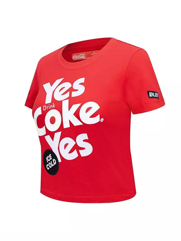 Женская красная футболка Coca-Cola Yes Coke Yes Baby Doll Freeze Max — изображение 3 из 4