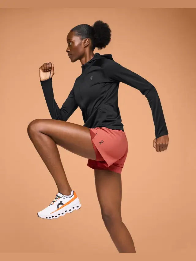 Толстовка с капюшоном Climate Zip On-Running — изображение 4 из 4, черный