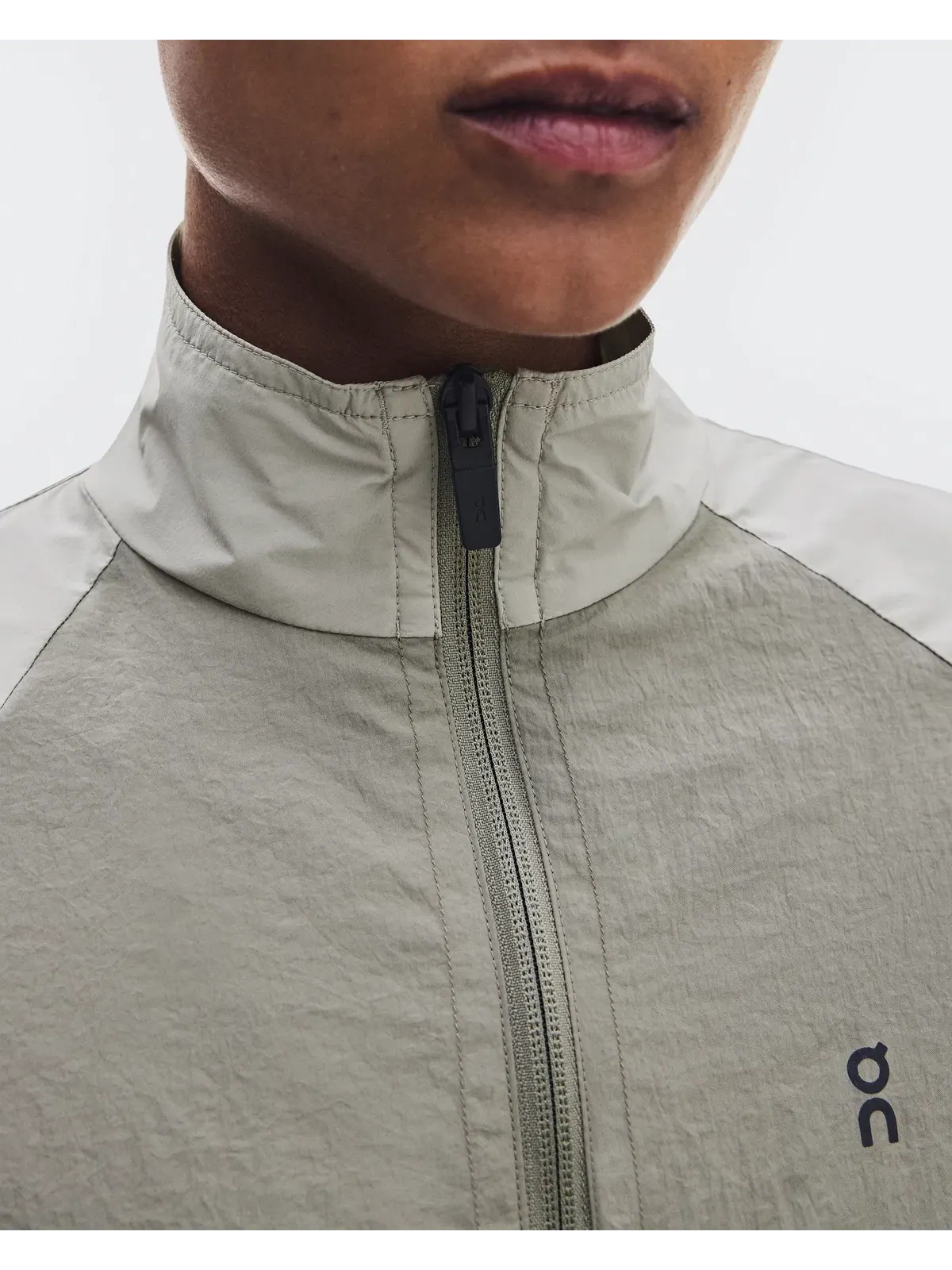 Женская куртка на молнии с застежкой-кнопками All-Day Track Jacket On, Vetiver/Brume — изображение 5 из 10, пыльно-коричневый