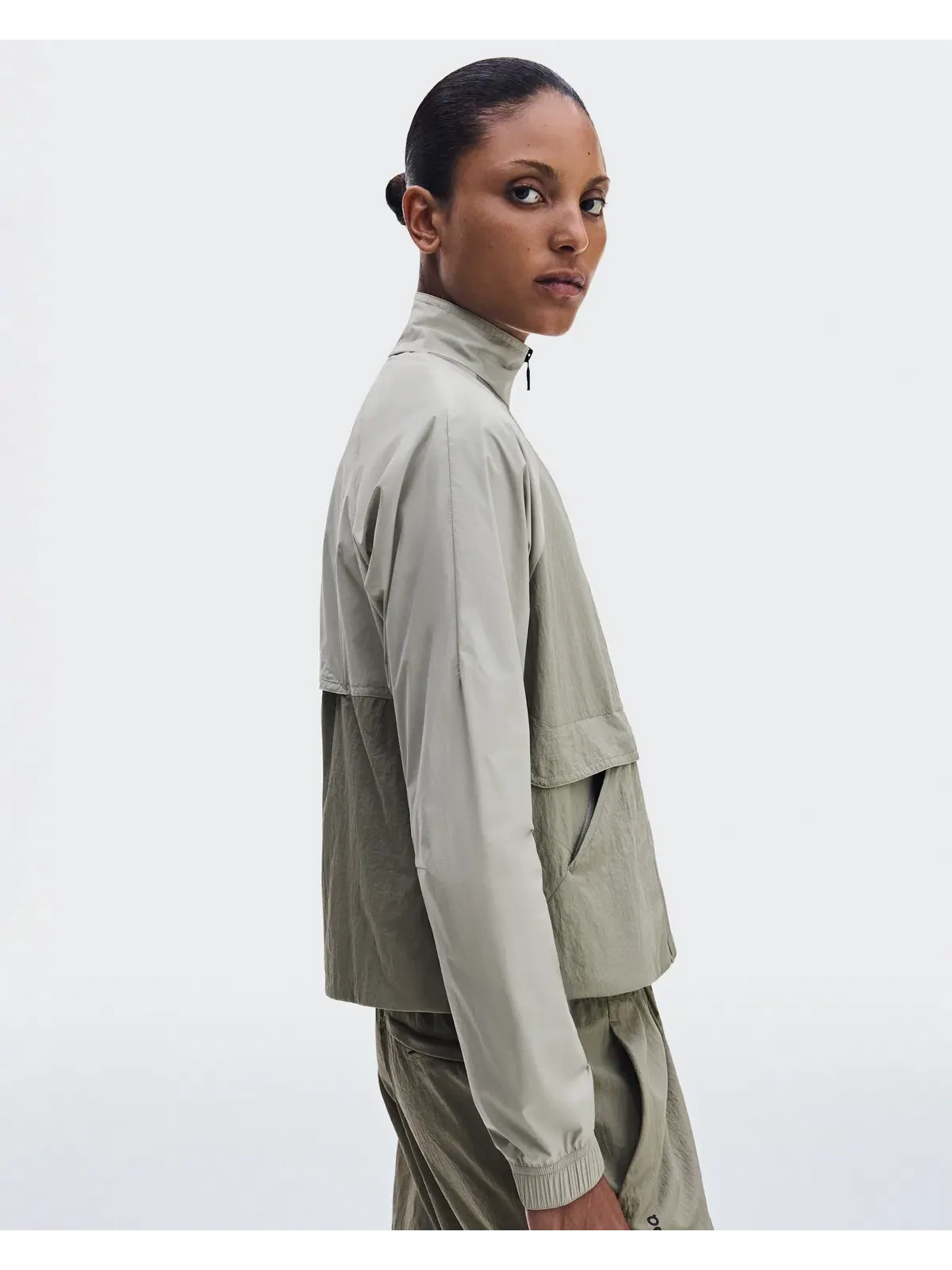 Женская куртка на молнии с застежкой-кнопками All-Day Track Jacket On, Vetiver/Brume — изображение 6 из 10, пыльно-коричневый