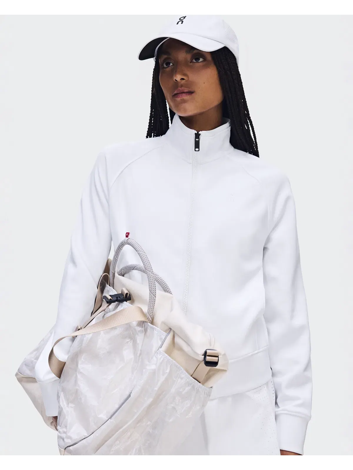 Женская куртка на молнии с боковыми карманами Courtside Full Zip LDN On — изображение 8 из 9, белый