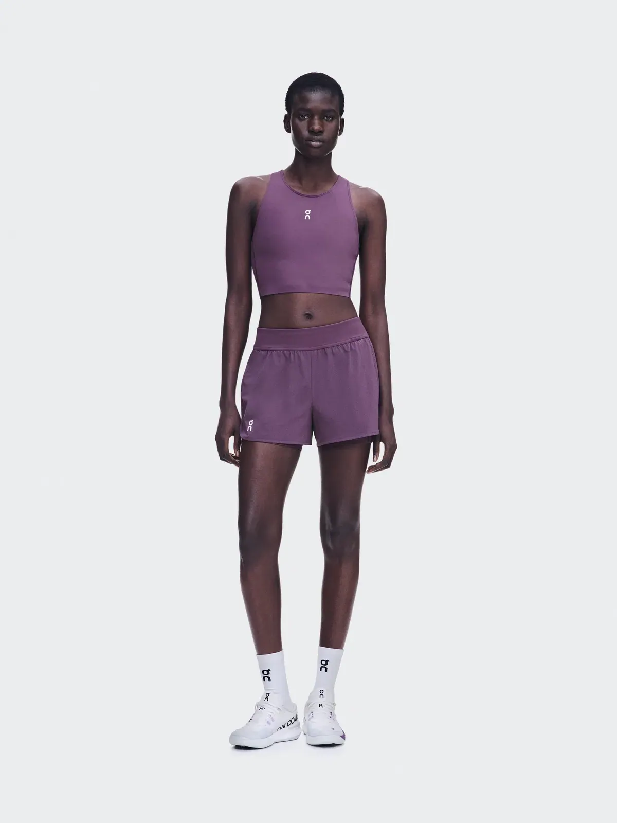 Женский топ для тенниса с вырезом на спине Court Crop Top On — изображение 2 из 8, фиолетовый