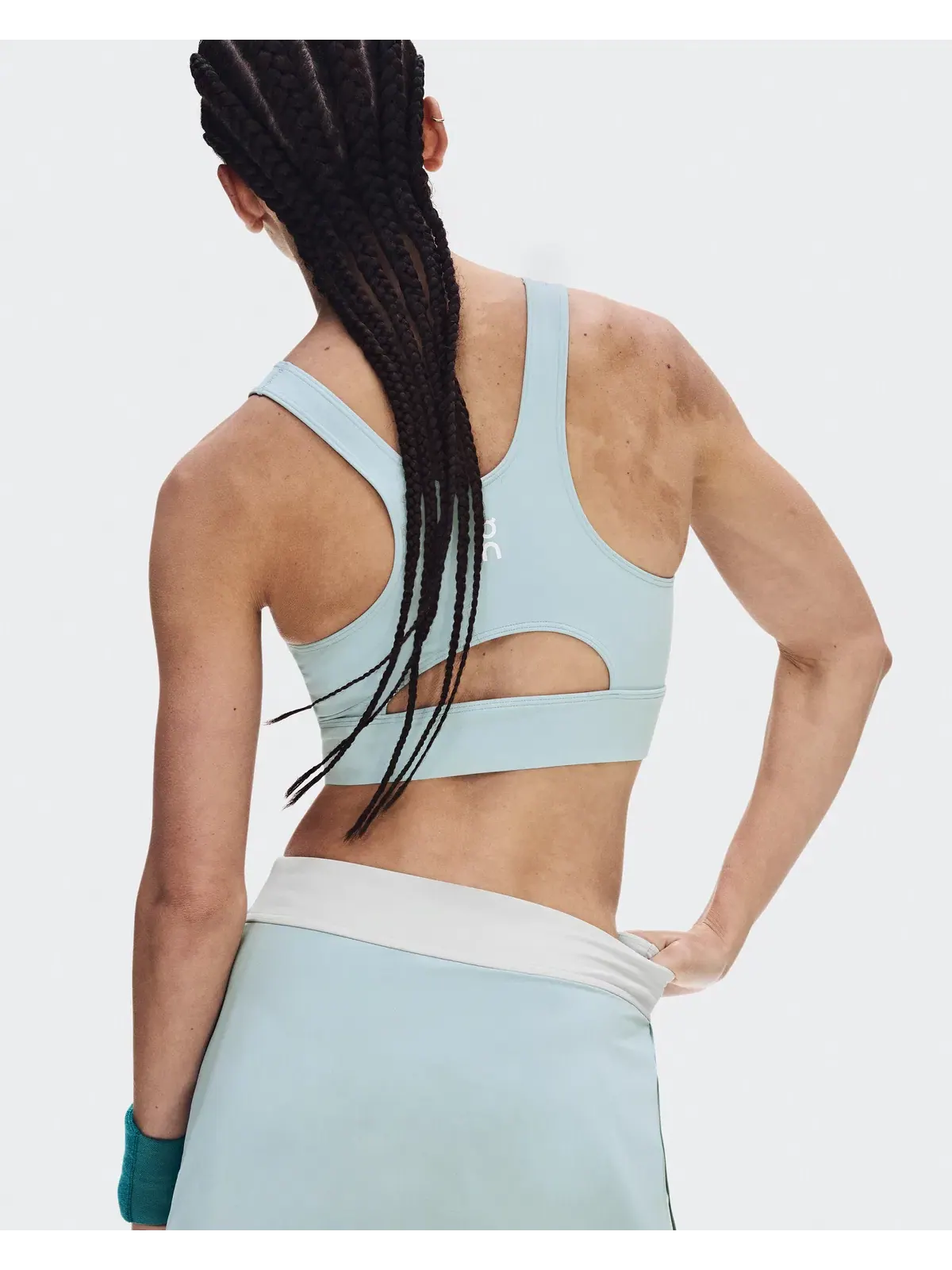 Женский топ для тенниса с вырезом на спине Court Crop Top On, Brook — изображение 6 из 9, бледно-мятный