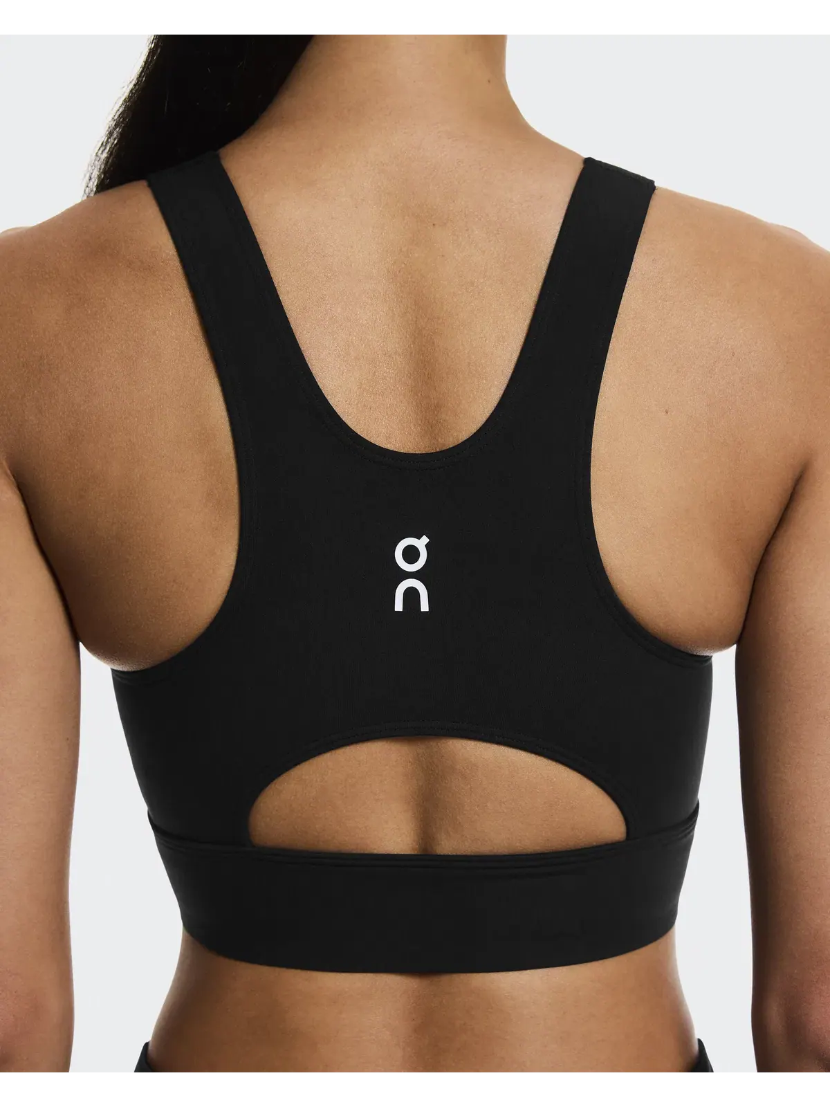 Женская теннисная футболка-кроп с открытой спиной Court Crop Top On — изображение 5 из 7, черный