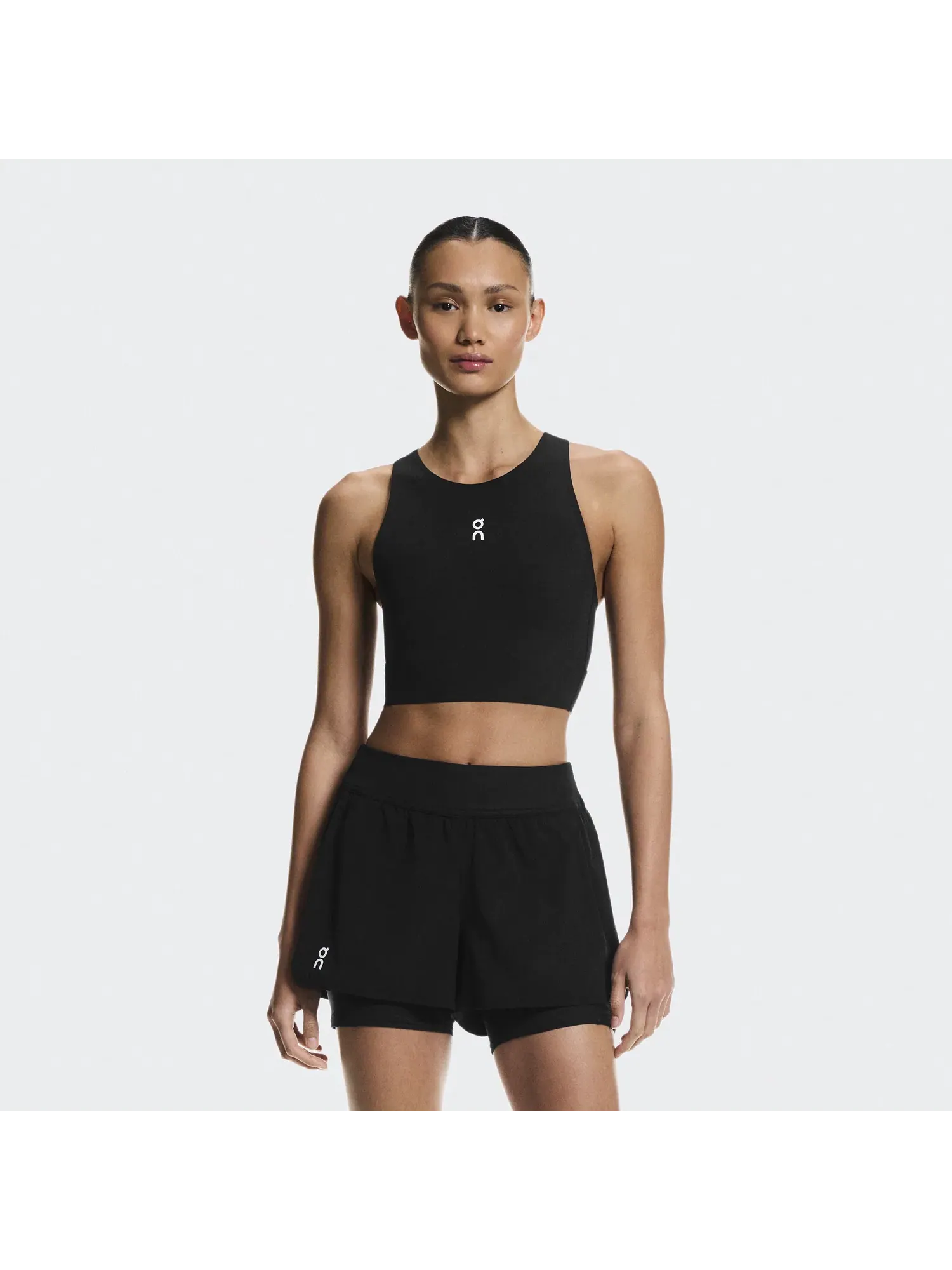 Женская теннисная футболка-кроп с открытой спиной Court Crop Top On — изображение 7 из 7, черный