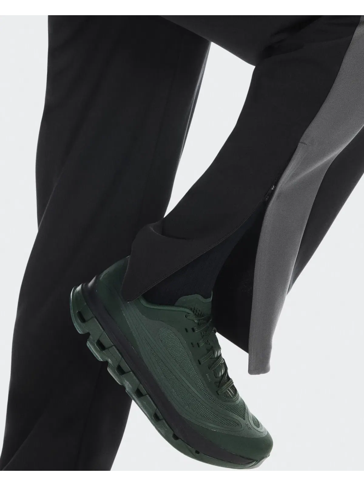 Мужские спортивные брюки с эластичным поясом Track Pants IKON On — изображение 7 из 10, черный