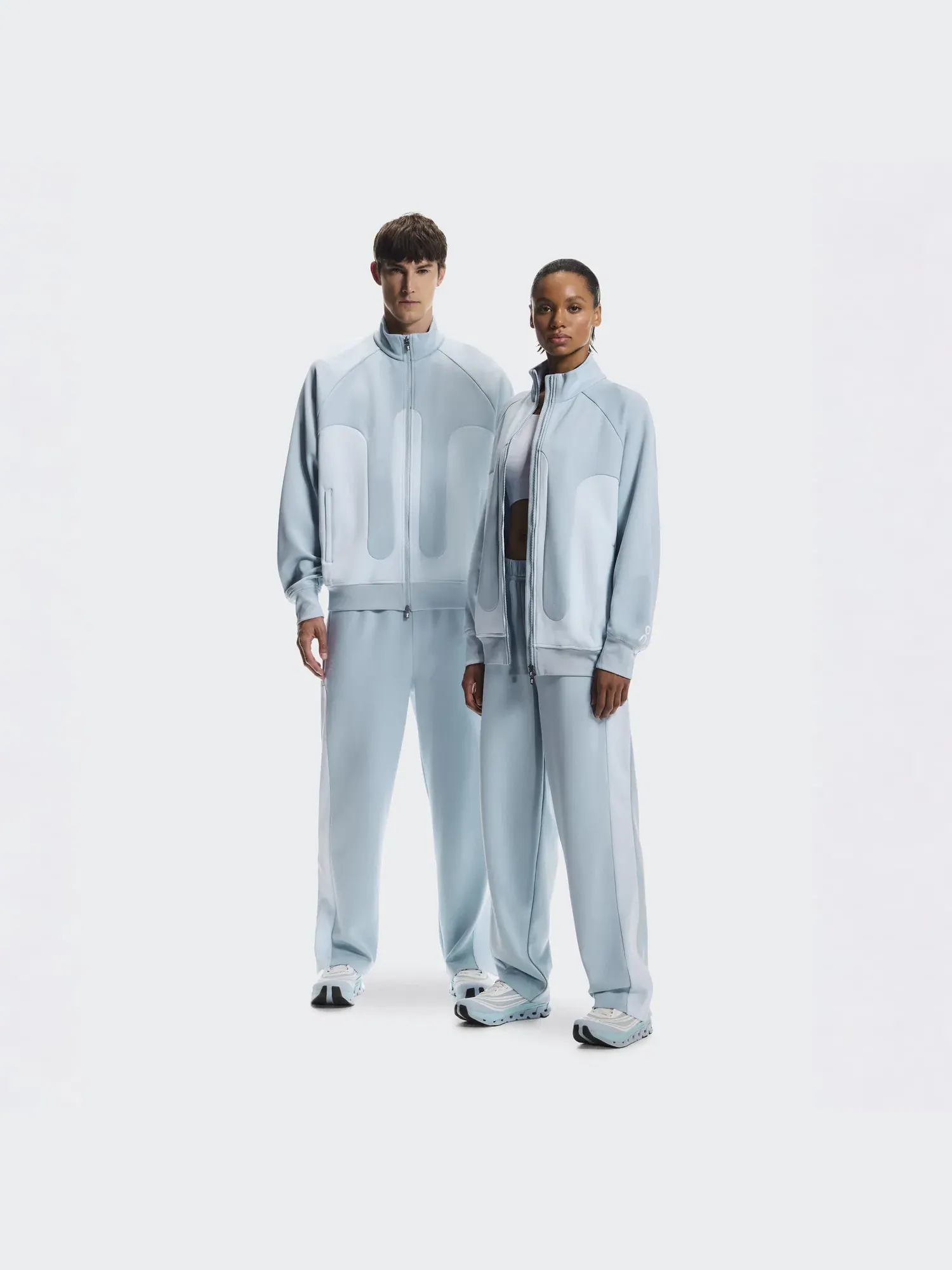 Мужские брюки спортивные с эластичным поясом Track Pants IKON On, Cascade/Chambray — изображение 11 из 11, светло-голубой