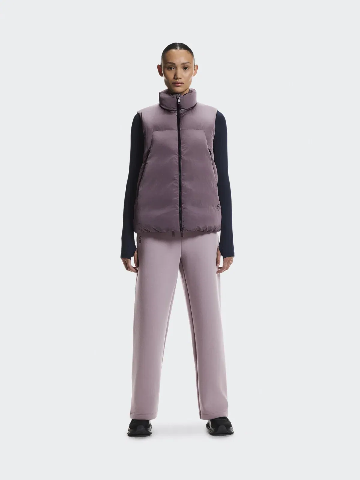 Женский жилет утепленный с карманами All-Day Puffer Vest On — изображение 2 из 10, гоби
