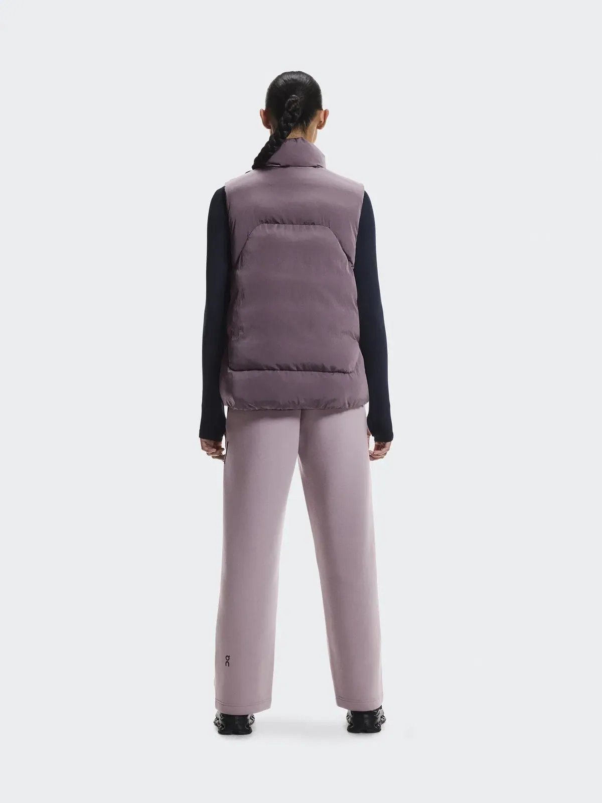Женский жилет утепленный с карманами All-Day Puffer Vest On — изображение 3 из 10, гоби