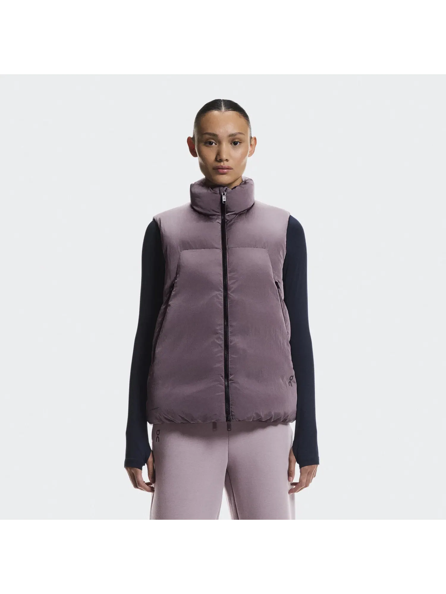 Женский жилет утепленный с карманами All-Day Puffer Vest On — изображение 10 из 10, гоби