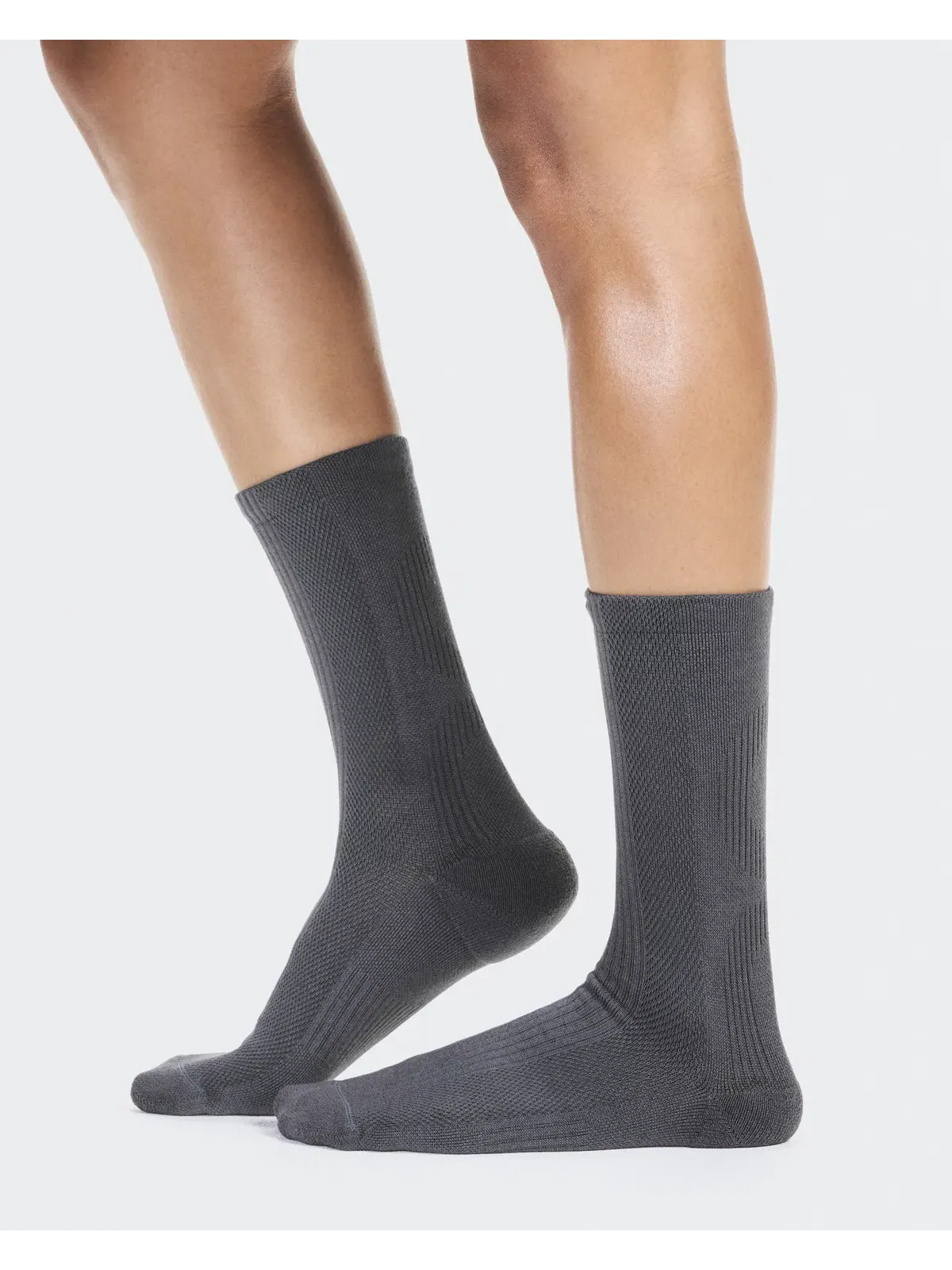 Носки спортивные высокие с амортизацией Hybrid Sock High 2P On — изображение 3 из 4, затмение