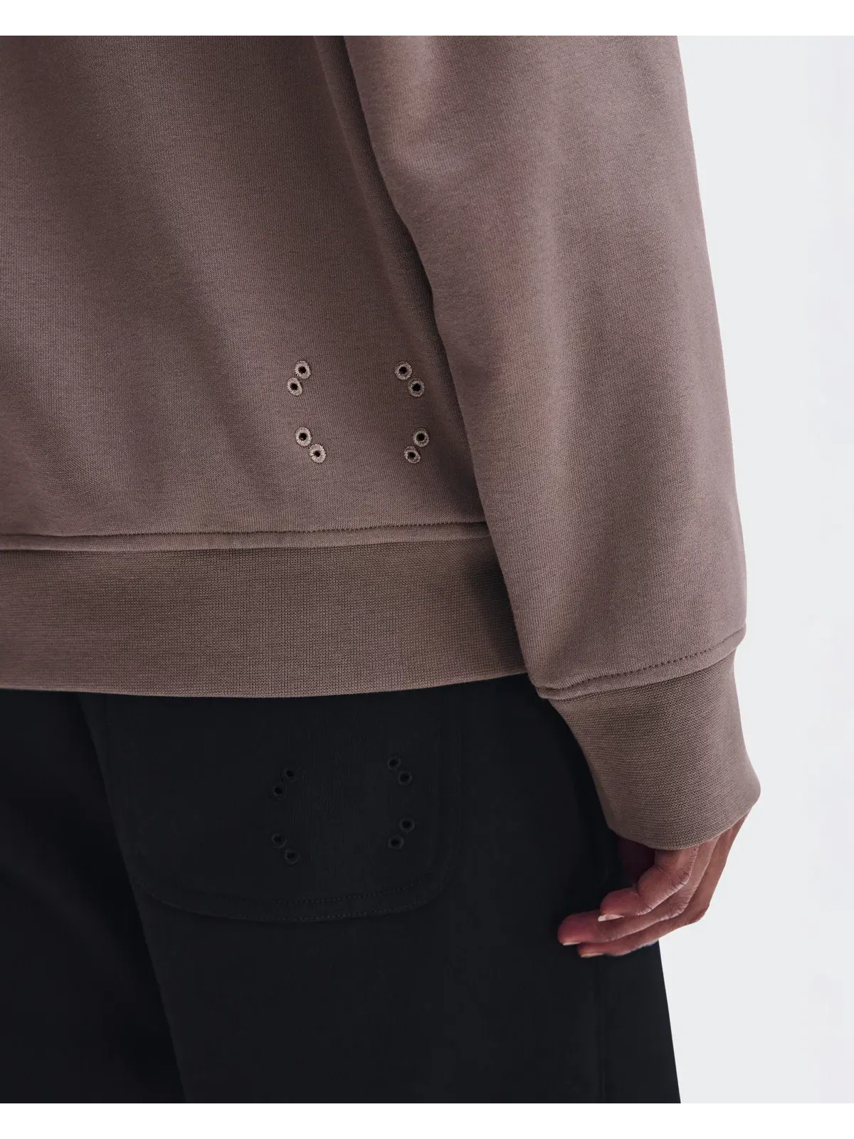 Женский свитшот с высоким воротом на молнии Club Collective 1/4 Zip On — изображение 6 из 9, гвоздичный