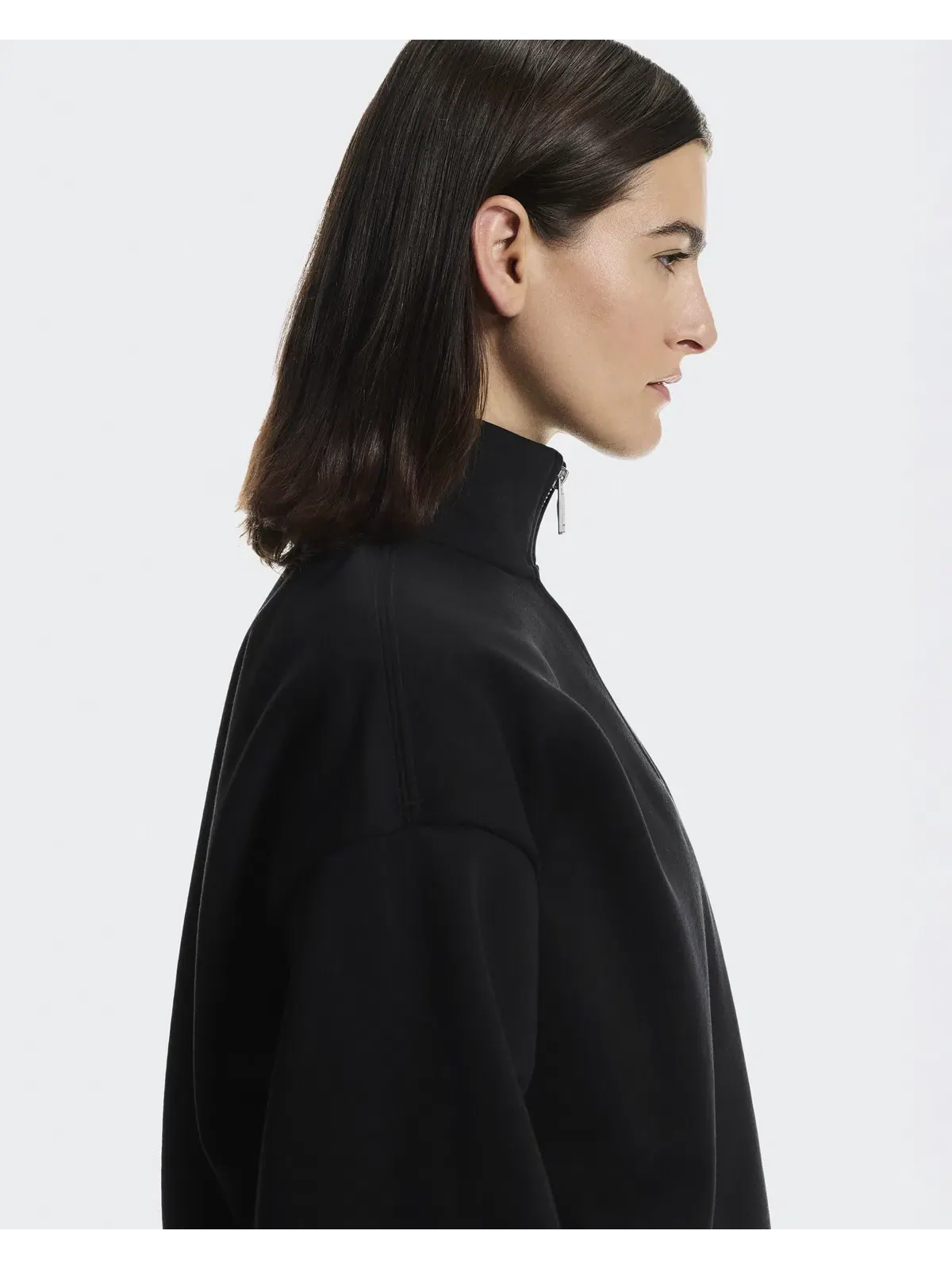 Женский свитшот с высоким воротом на молнии Club Collective 1/4 Zip On — изображение 7 из 10, черный