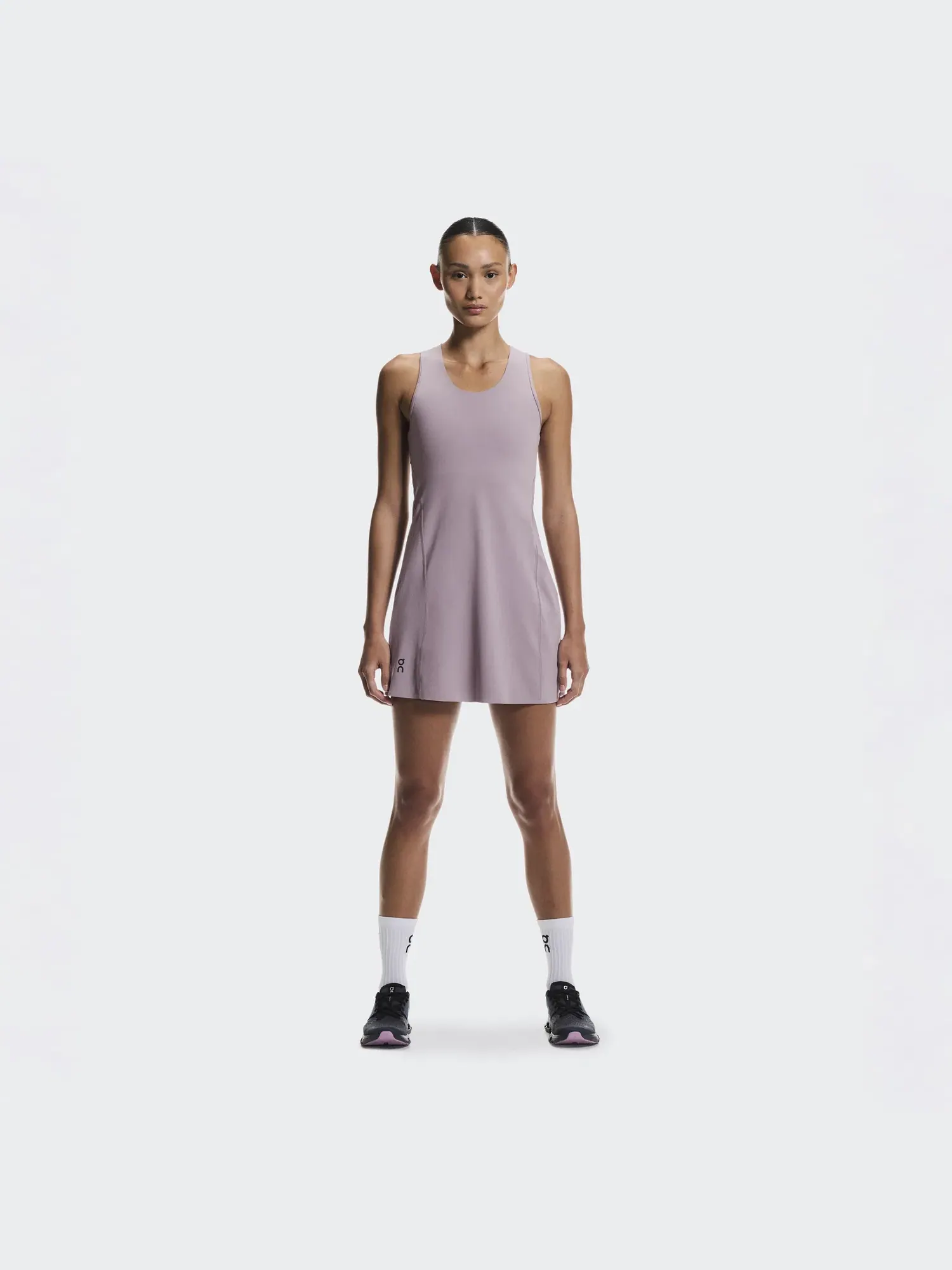Женское платье для тренировок с открытой спиной Studio Dress On, Heron — изображение 9 из 9, светло-серый