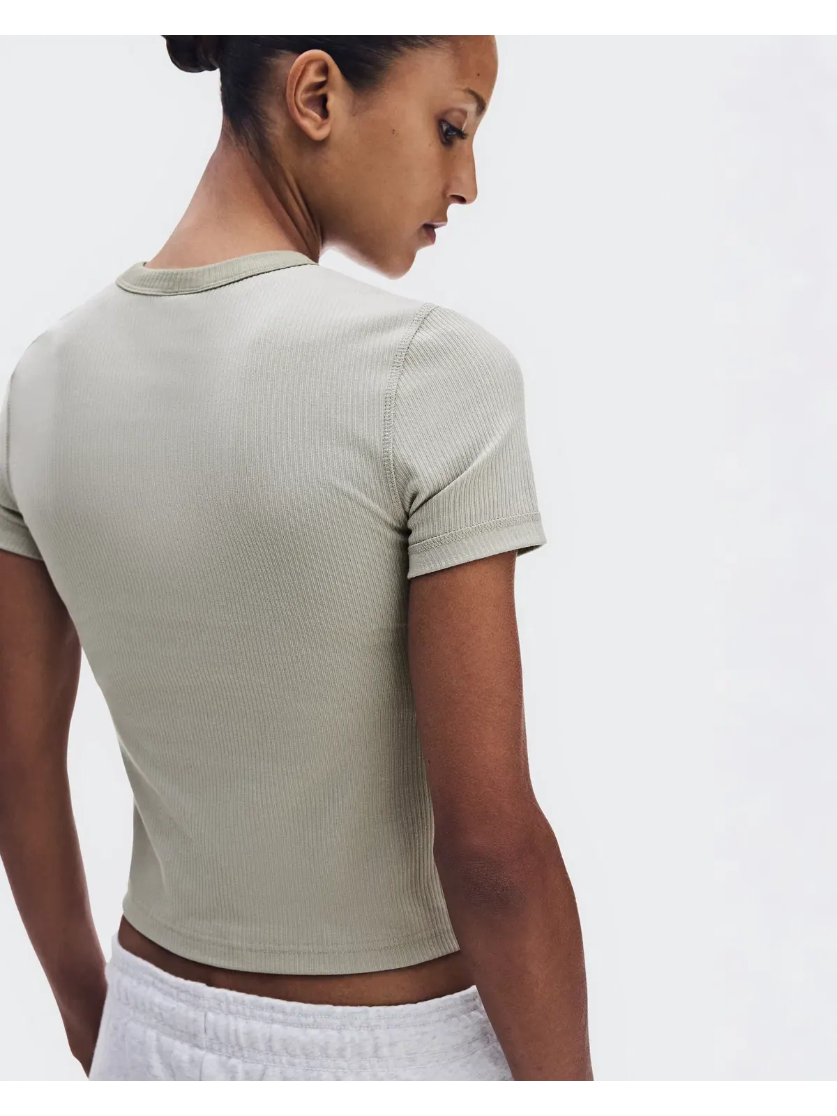 Женская футболка с принтом All-Day Ribbed T-Shirt On, Brume — изображение 6 из 9, дымчато-серый