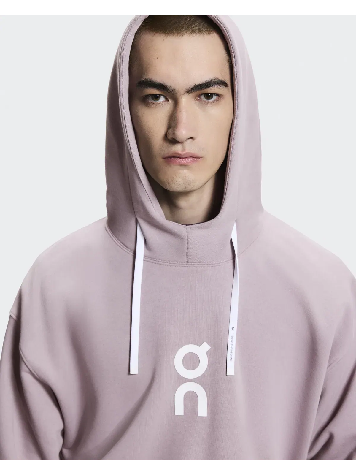 Мужское худи свободного кроя с капюшоном Club Hoodie On, Heron — изображение 5 из 8, светло-серый