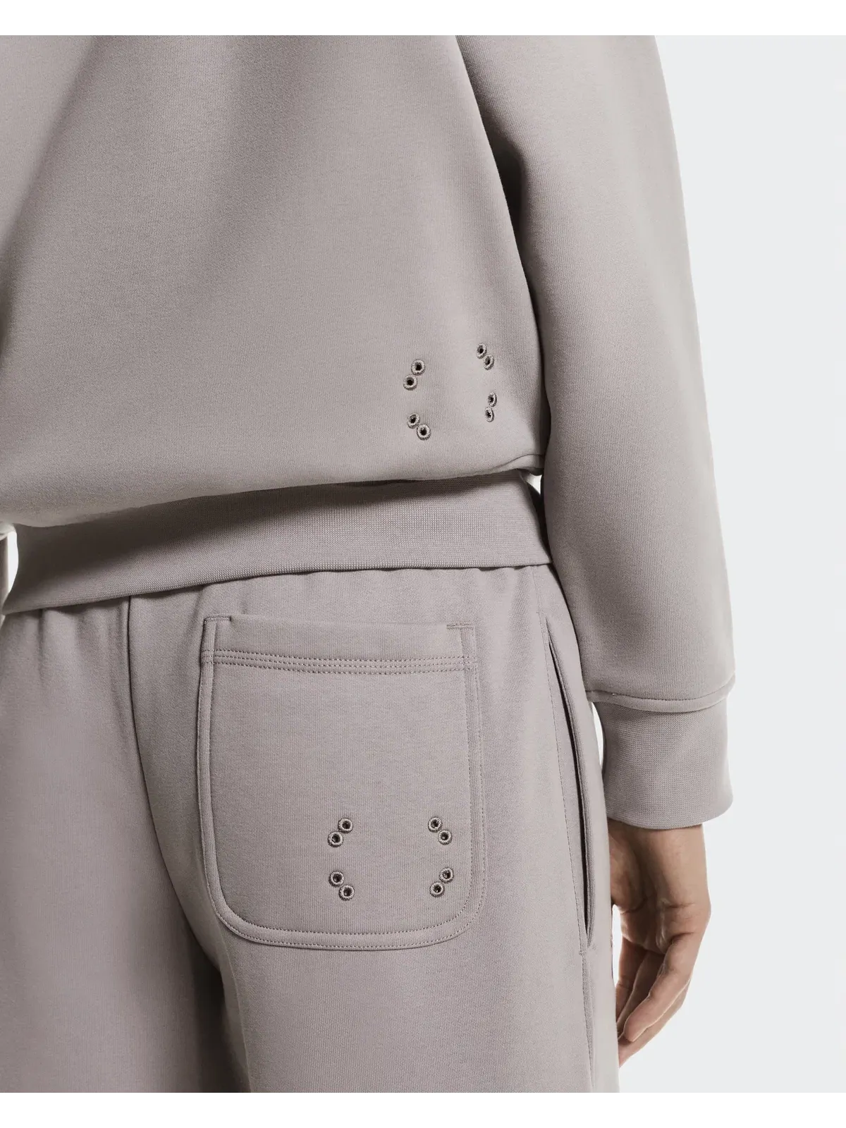 Женское худи с принтом Club Collective Hoodie On Ore — изображение 9 из 10, землисто-коричневый