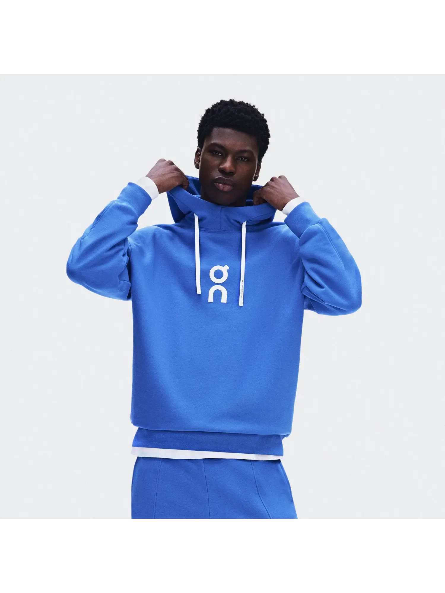 Мужское худи с капюшоном свободного кроя Club Hoodie On, Jay — изображение 10 из 11, светло-серый
