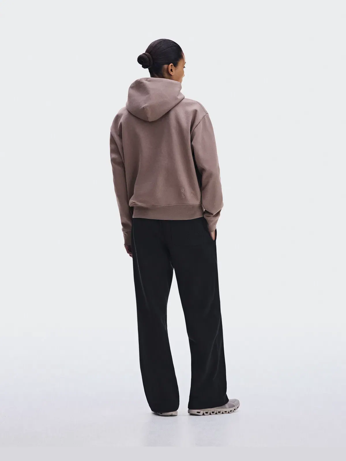 Женское худи с принтом Club Collective Hoodie On — изображение 4 из 9, гвоздичный
