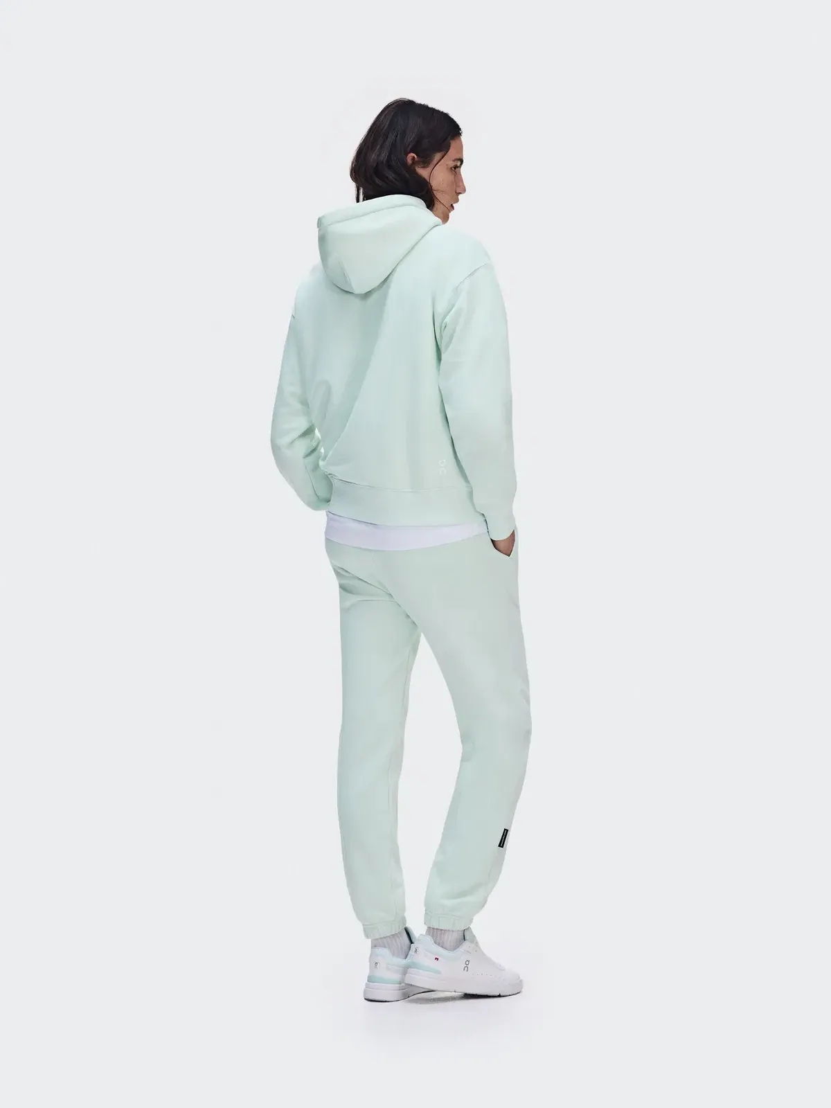 Женское худи свободного кроя с капюшоном Club Hoodie On, Flurry — изображение 4 из 8, бледно-голубой
